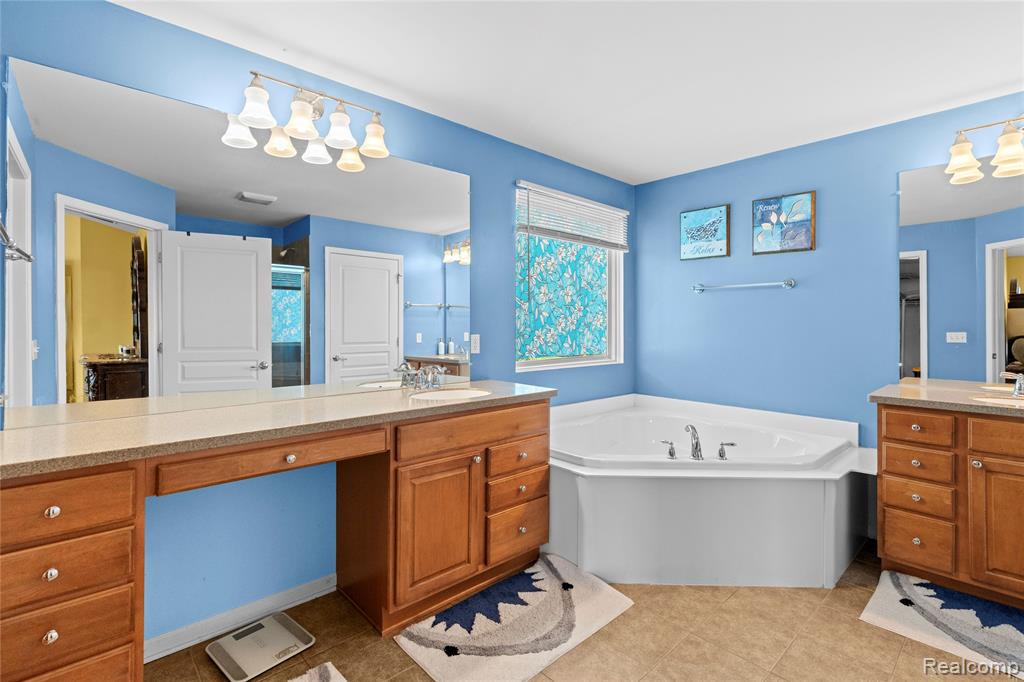 6275 Opal Lane, Grand Blanc, MI 48439 — Photo 23