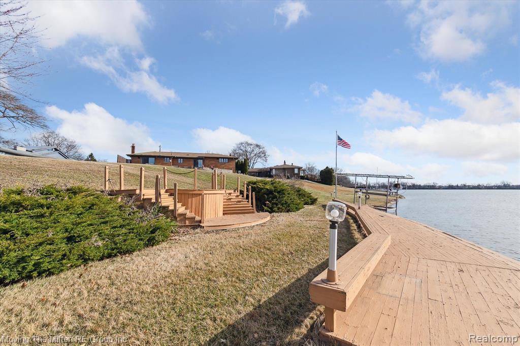 47853 N SHORE Drive, Van Buren, MI 48111 — Photo 44