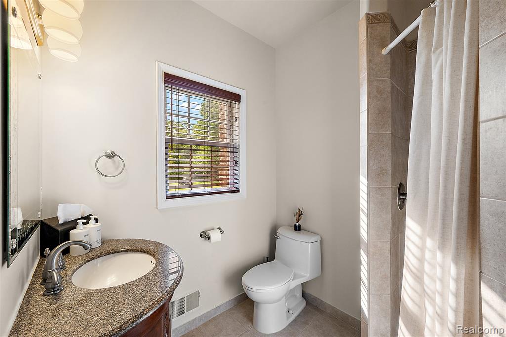 5035 Hidden Ridge Drive, Metamora, MI 48455 — Photo 24