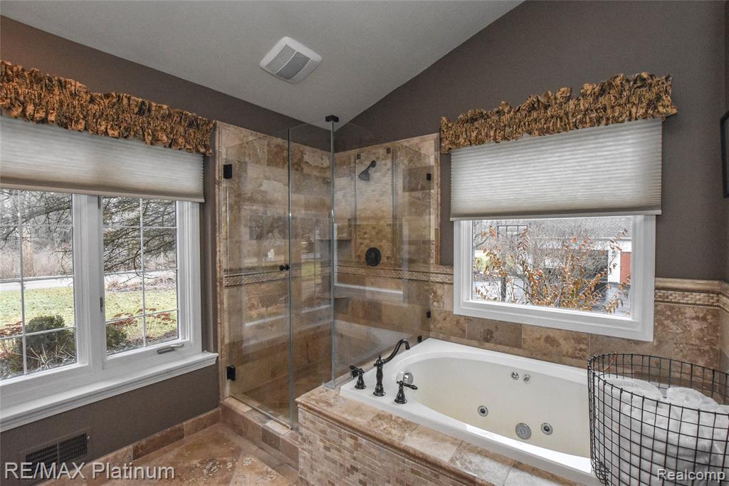 8868 Solitude Drive, Brighton, MI 48116 — Photo 31