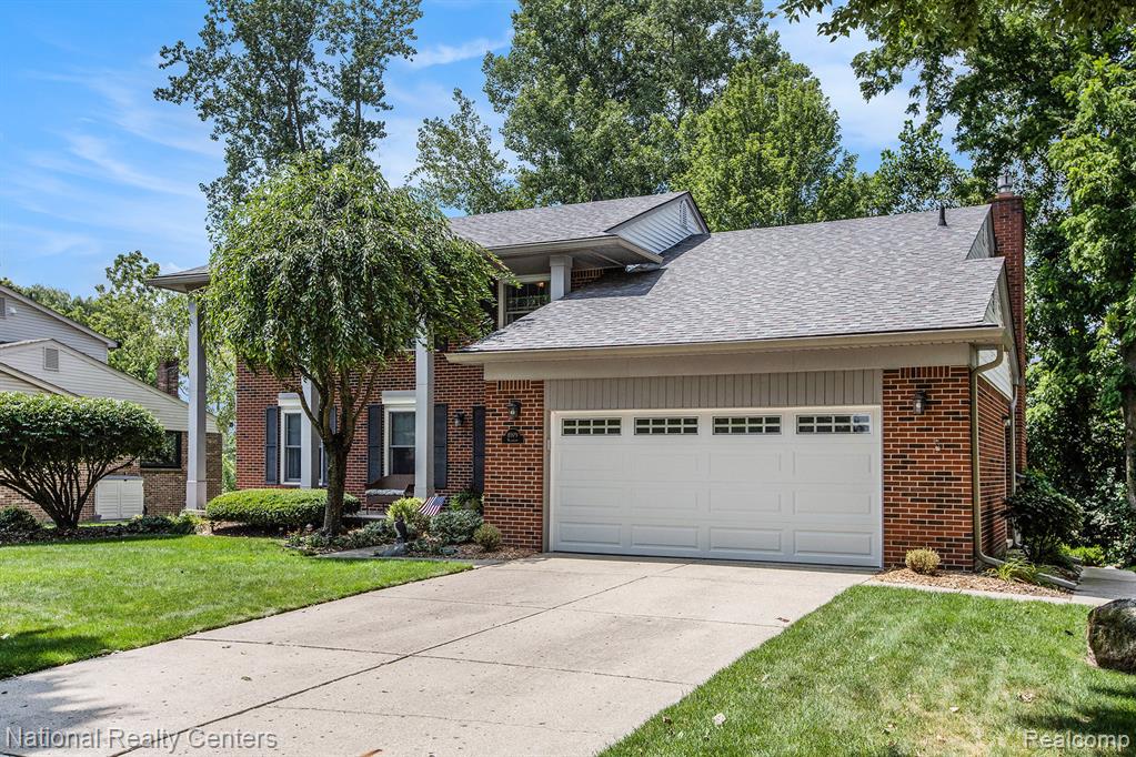 8979 Woodberry Road Road, Plymouth, MI 48170 — Photo 3
