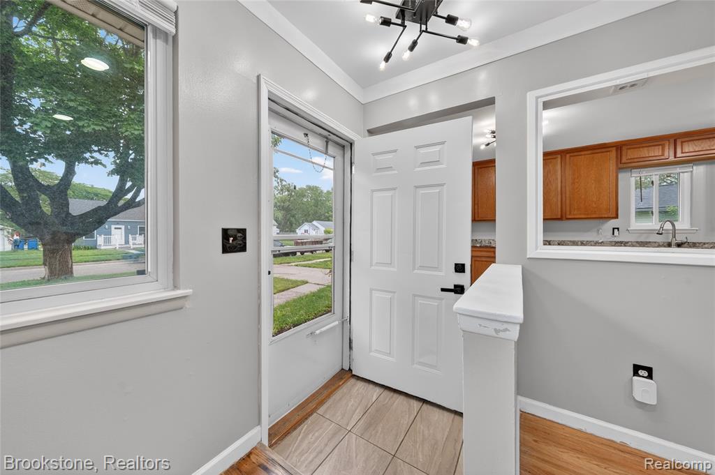 24915 Tallman Avenue, Warren, MI 48089 — Photo 5