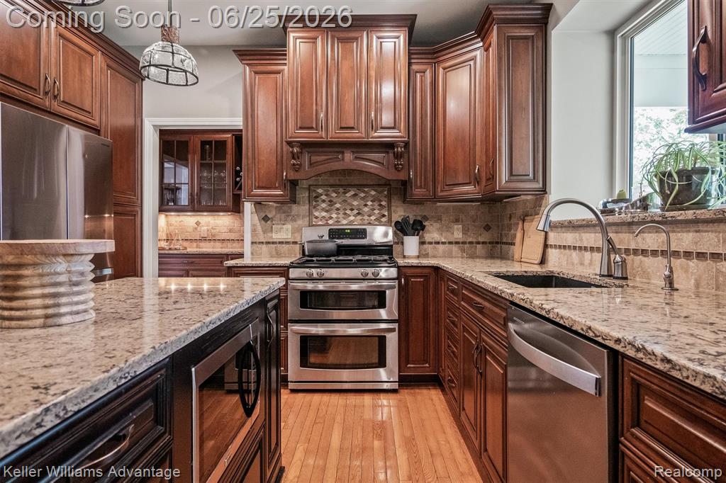 1270 Buckboard Circle, South Lyon, MI 48178 — Photo 9