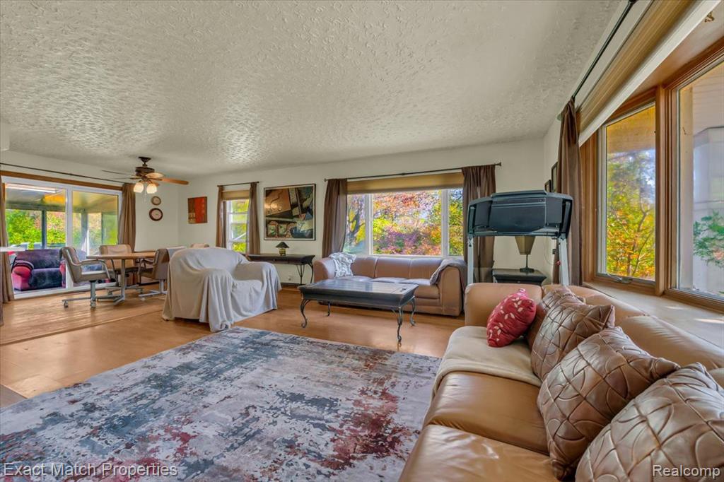 7600 Haley Road, White Lake, MI 48383 — Photo 8