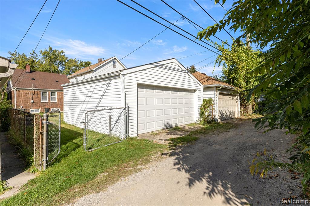 7702 Kendal Street, Dearborn, MI 48126 — Photo 34