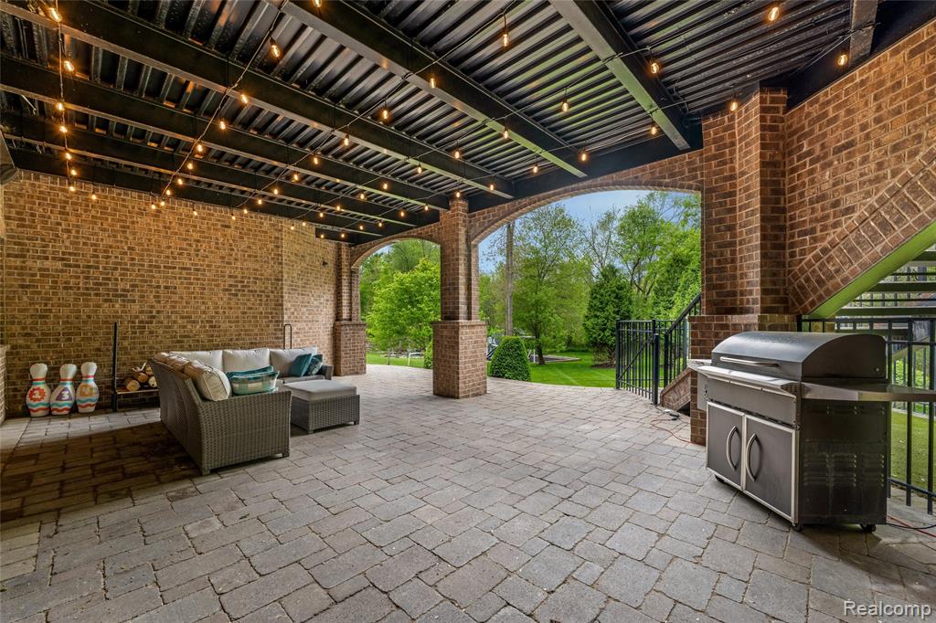 2761 Plum Creek Drive, Oakland, MI — Photo 44