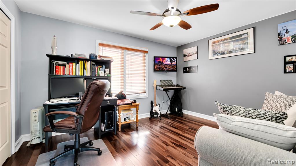 47456 Brennan Drive, Macomb, MI 48044 — Photo 34