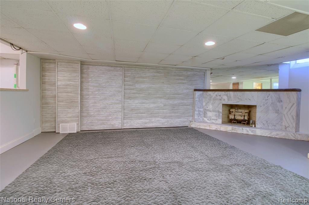6511 Henry Ruff Road, Garden City, MI — Photo 25
