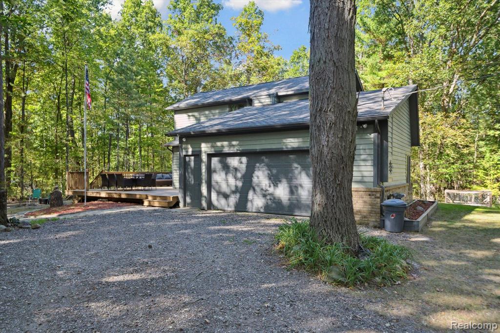 4211 COUNTRY Way, Hartland, MI 48353 — Photo 27