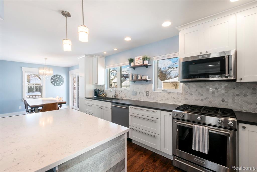 551 Auburn, Plymouth, MI 48170 — Photo 14