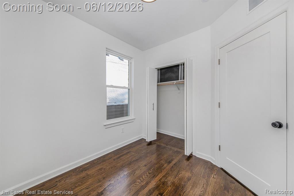 249 Custer Upper, Detroit, MI 48202 — Photo 11