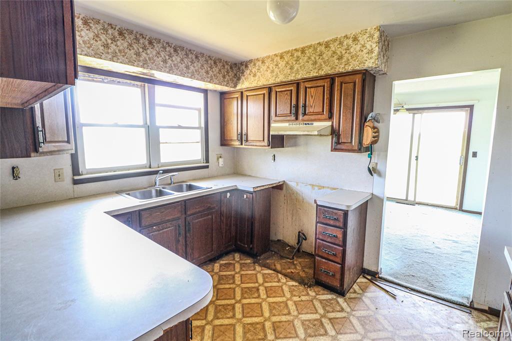 4193 Peggy Drive, Saginaw, MI 48601 — Photo 11