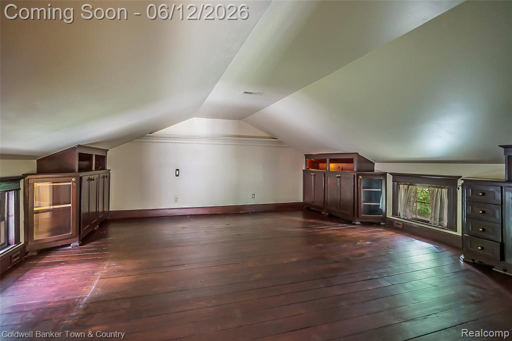 10196 Faussett Road, Fenton, MI 48430 — Photo 45