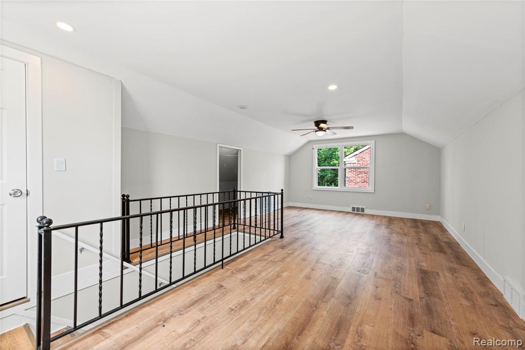 18243 Freeland Street, Detroit, MI 48235 — Photo 15