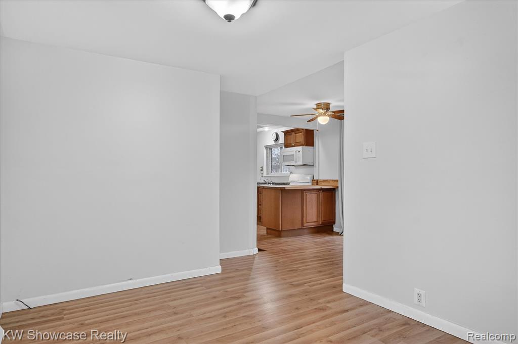 1860 Ladd Road, Wolverine Lake, MI 48390 — Photo 12