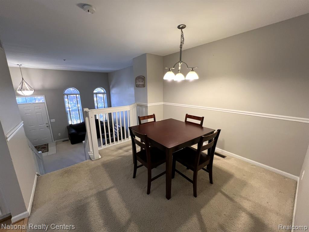 16880 Farmington Road, 42, Livonia, MI 48154 — Photo 7