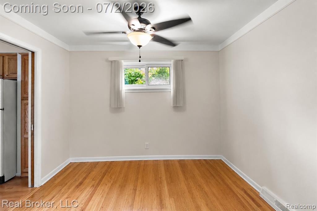 7624 Gary Avenue, Westland, MI — Photo 7