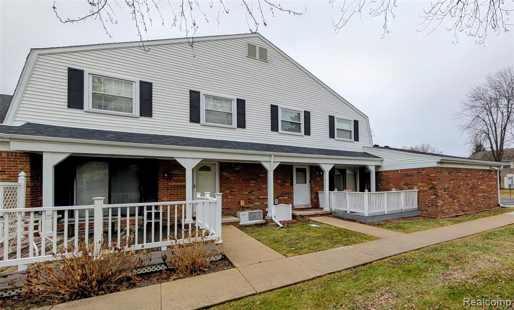 27181 Winchester Street, Brownstown, MI 48183 — front exterior