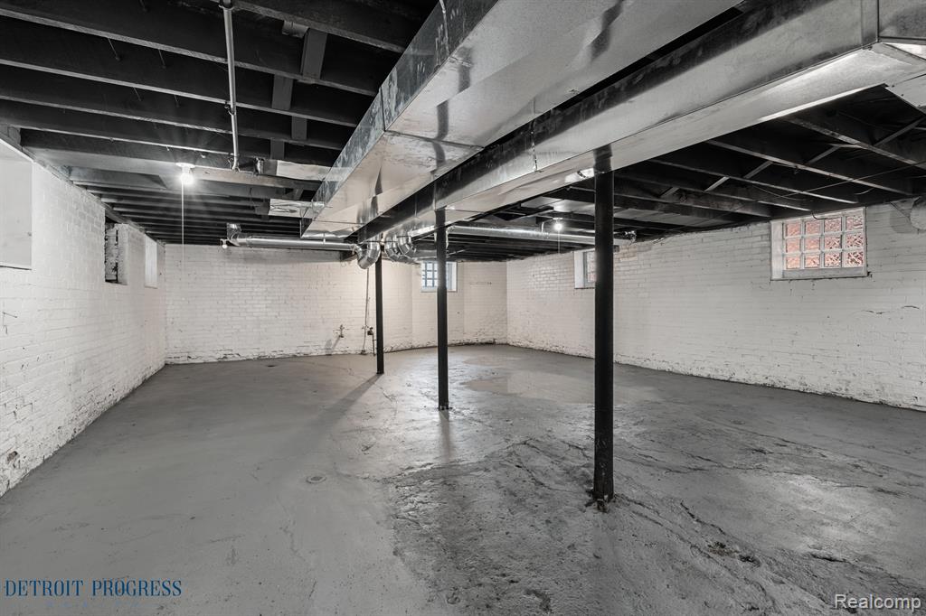 5285 Maplewood Street, Detroit, MI 48204 — Photo 28