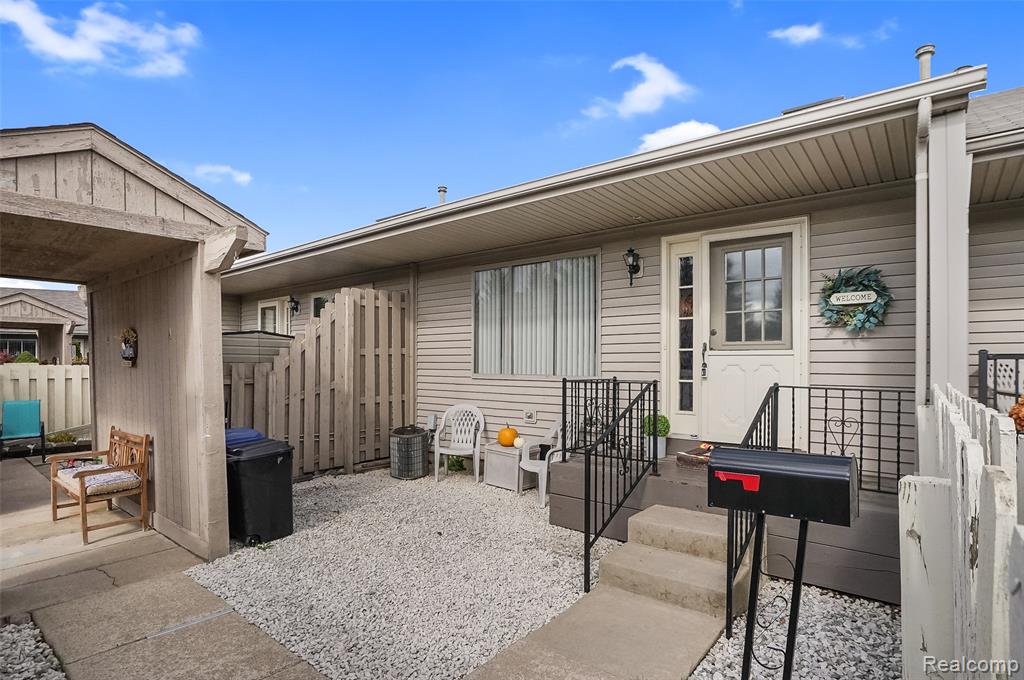 62512 Raleigh Court Court, 4, South Lyon, MI 48178 — Photo 4