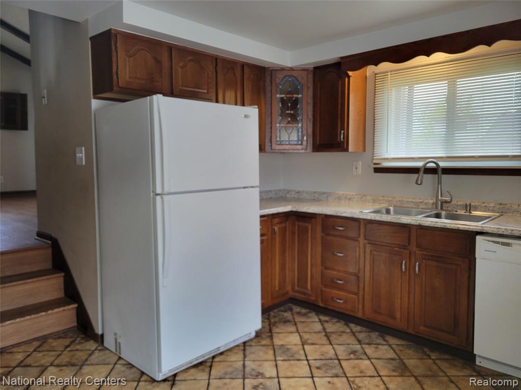 8831 Sioux, Redford, MI 48239 — Photo 5