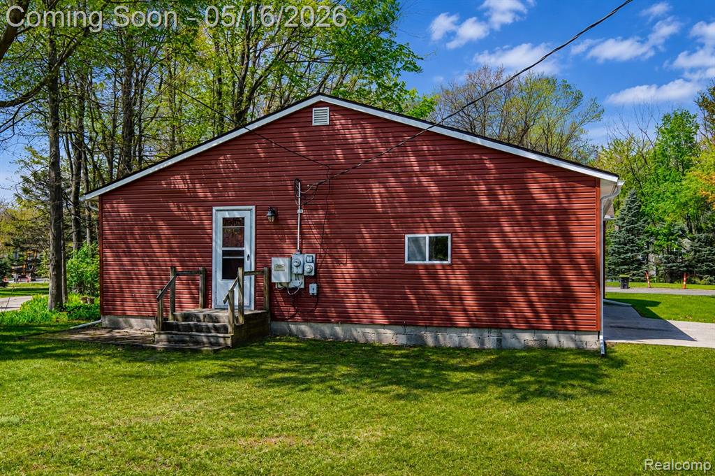 3518 N Shimmons Circle, Auburn Hills, MI 48326 — Photo 31