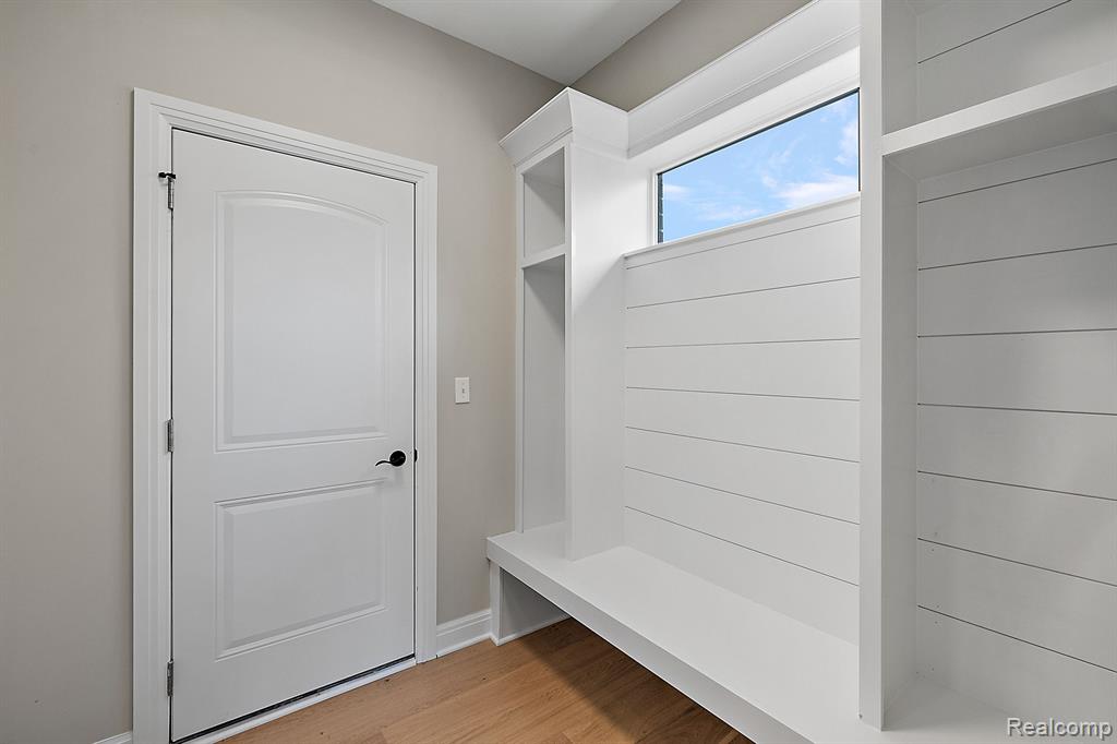 55308 HANFORD Court, Utica, MI 48316 — Photo 21