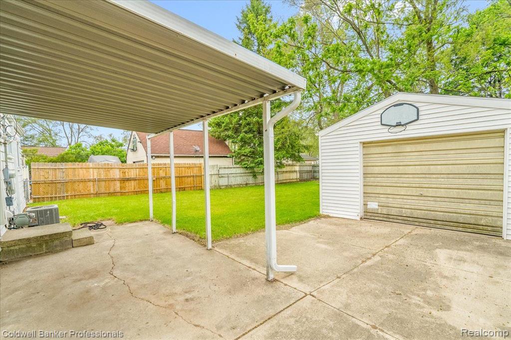 1210 Red Leaf Lane, Ypsilanti, MI 48198 — Photo 10