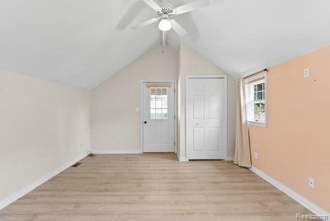 110 N 1ST Street, Holly, MI 48442 — Photo 33