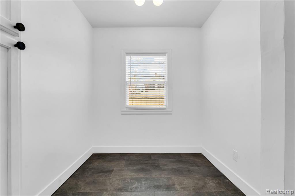 2633 Collingwood Street, Detroit, MI 48206 — Photo 16