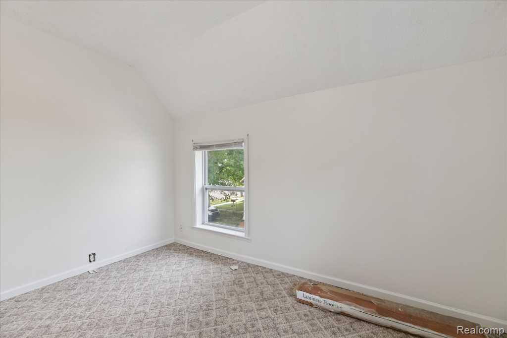 405 Huron Street, Owosso, MI 48867 — Photo 15