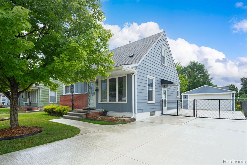6905 Lathers Street, Garden City, MI — front exterior