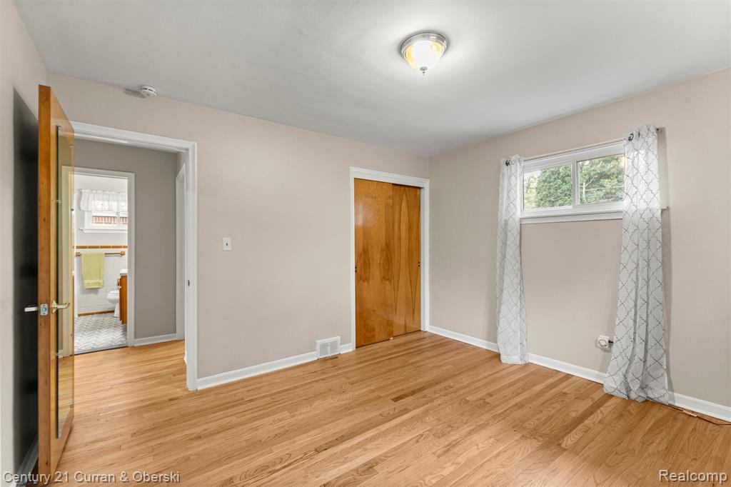4170 Pardee Avenue, Dearborn Heights, MI 48125 — Photo 21