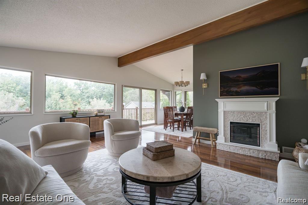 2728 DEVONSHIRE, Leonard, MI 48367 — Photo 6