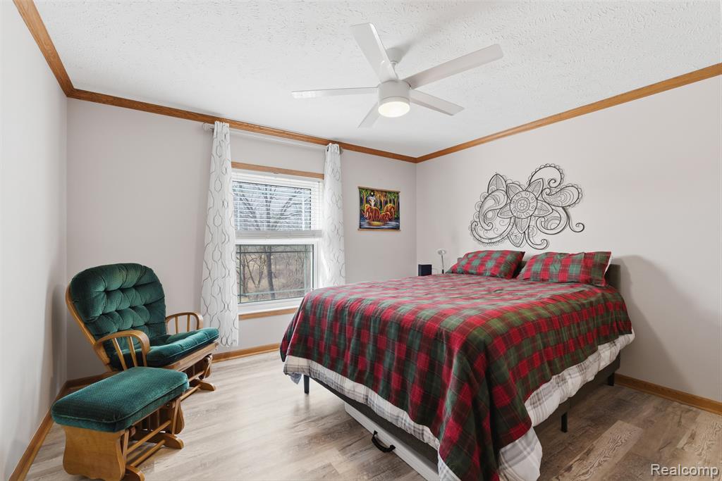 11050 Willowgreen Court, South Lyon, MI 48178 — Photo 22