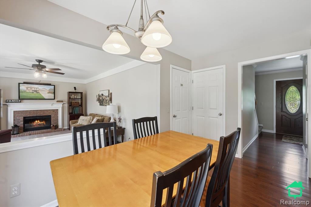 46518 E Oak Manor Court, Canton, MI 48187 — Photo 11