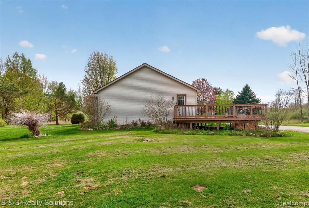 2927 N Blacks Corners Road, Imlay City, MI 48444 — Photo 38