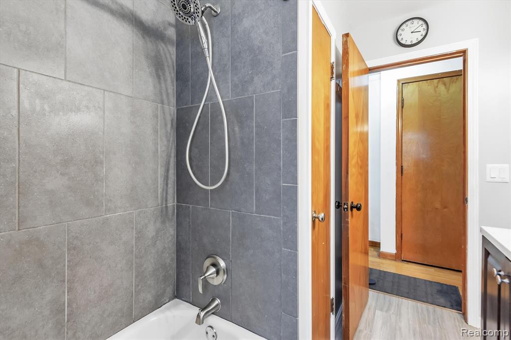 995 Moran Avenue, Lincoln Park, MI 48146 — Photo 28
