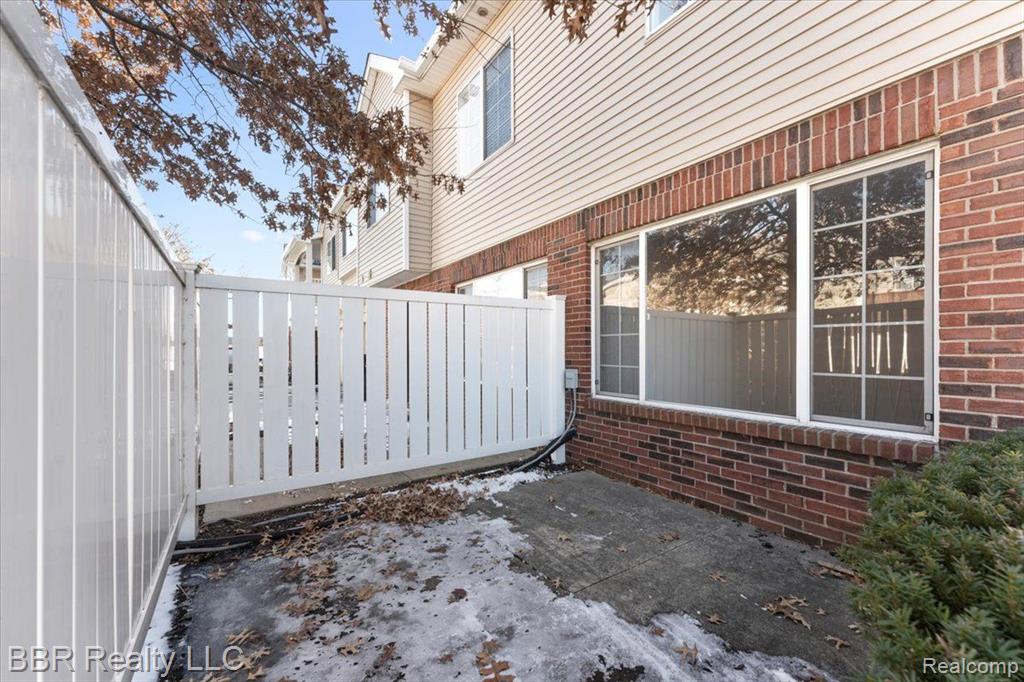 24007 FAIRLANE Boulevard, Woodhaven, MI 48183 — Photo 23