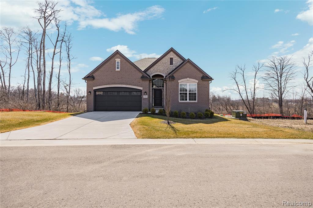 7841 Trailside Court, West Bloomfield, MI 48323 — Photo 5