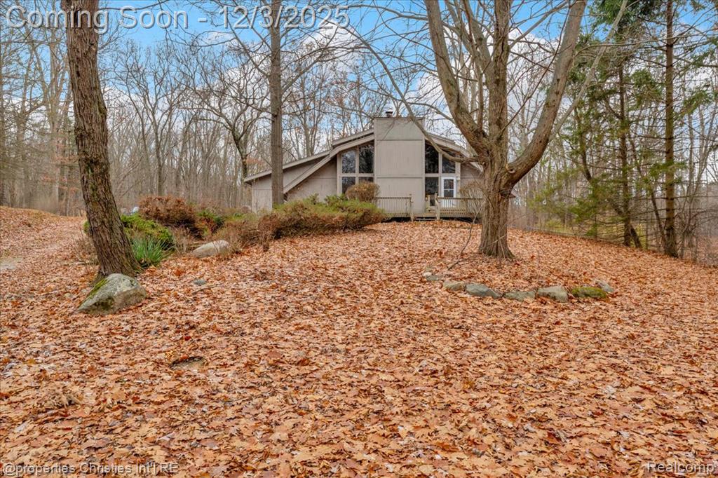 13095 Woodland Trail, Davisburg, MI 48350 — Photo 3