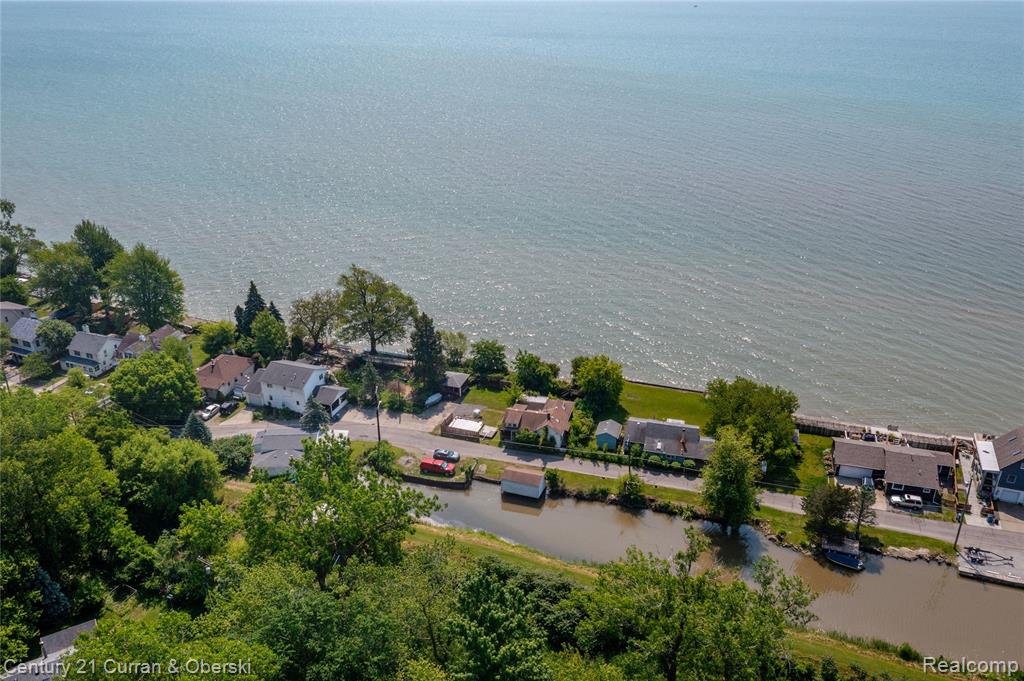 7310 Lakeshore Drive, Newport, MI 48166 — Photo 28