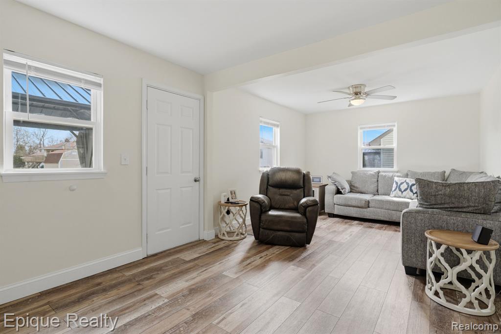 11605 Elmdale Road, Whitmore Lake, MI 48189 — Photo 7