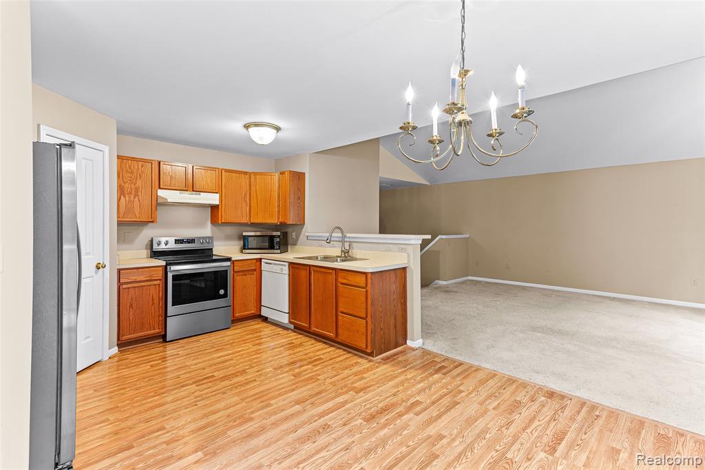 47975 CARDIFF Avenue, Canton, MI 48188 — Photo 7