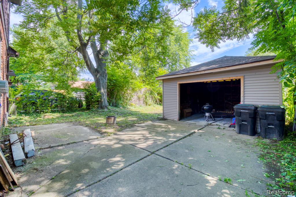 3974 Devonshire Road, Detroit, MI 48224 — Photo 2