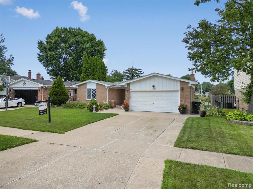 4971 Chadbourne Drive, Sterling Heights, MI 48310 — Photo 4