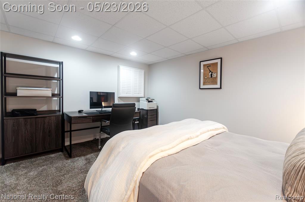 21826 Hanover Drive, Macomb, MI 48042 — Photo 33