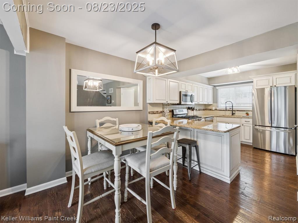 751 Kirts Boulevard, Troy, MI 48084 — Photo 17
