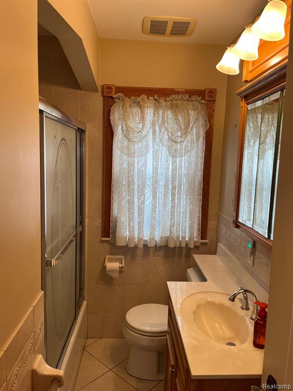 7553 WEDDEL Street, Taylor, MI 48180 — Photo 13