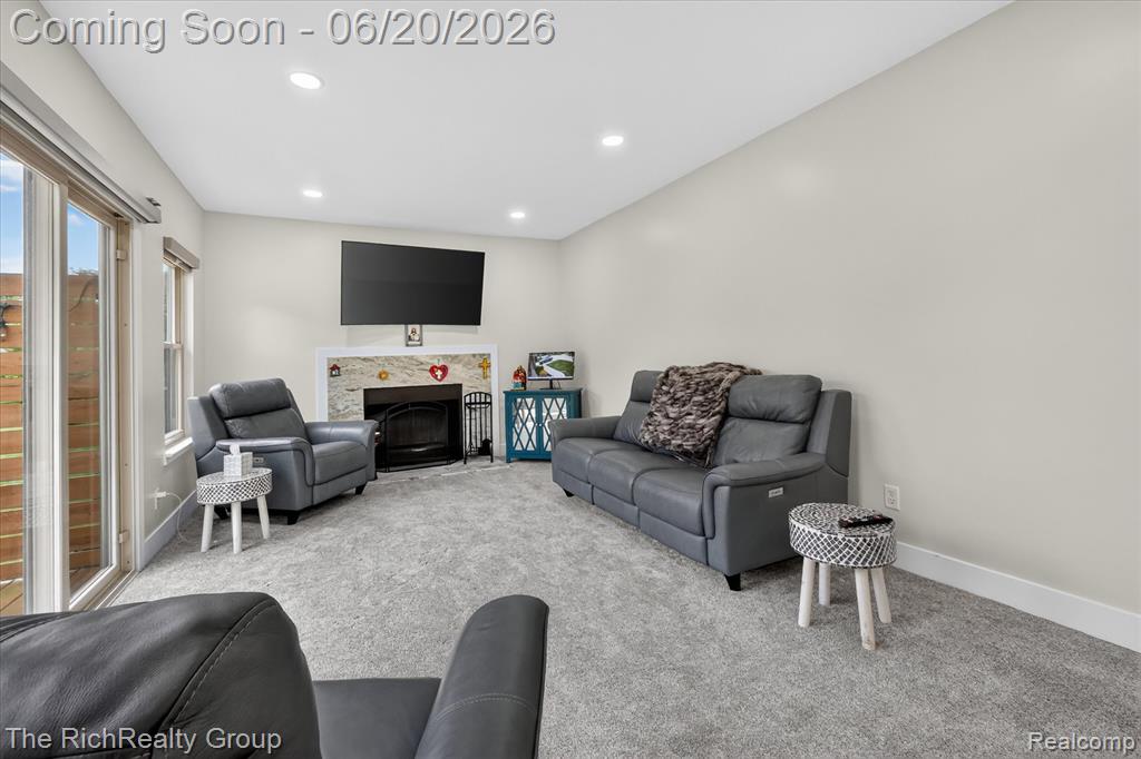 47185 Scarlet Drive S, Novi, MI — Photo 13